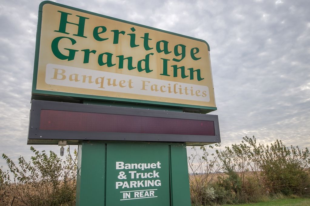 Heritage Grand Inn Canton Exteriör bild
